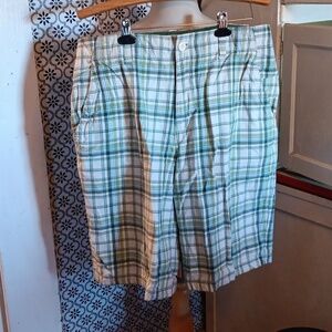 Aeropostale 34 mens plaid shorts